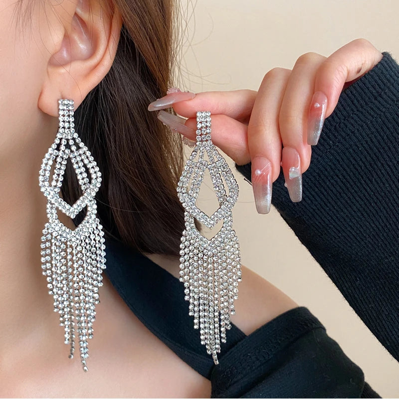 Long Rhinestone Tassel Earrings for Women 2024 New Fashion Statement Drop Earring Temperament Sparkle Geometry Jewelry Female